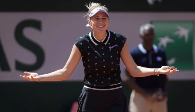 也折射出双 也折射出双