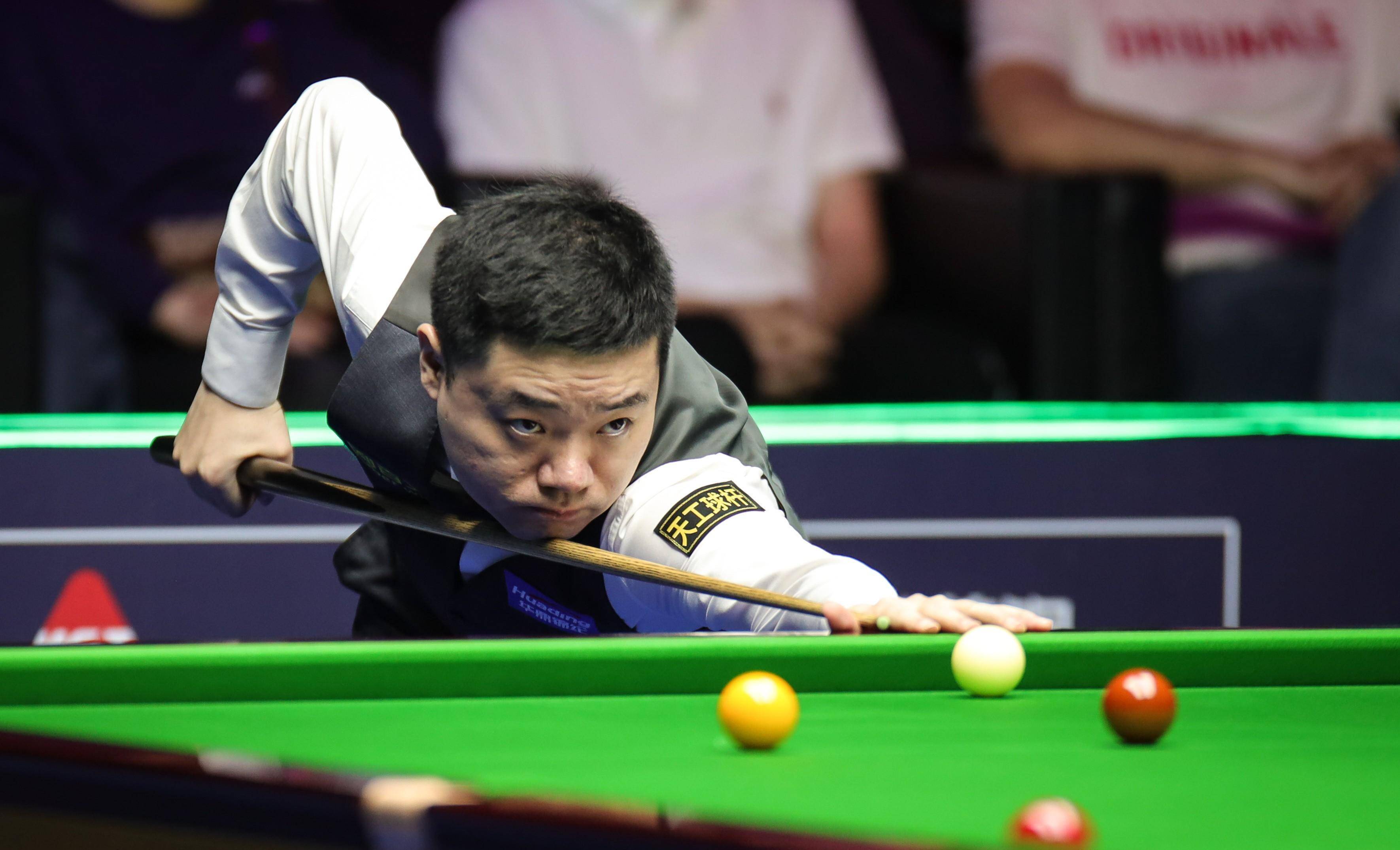 阿韦洛亚接 阿韦洛亚接