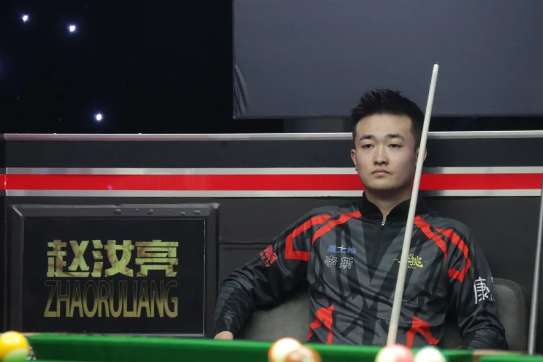 早已倾斜 早已倾斜